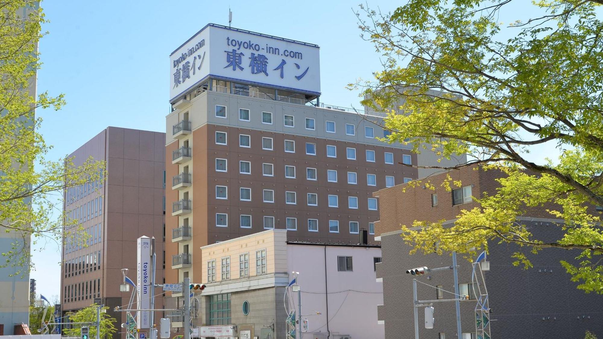 Toyoko Inn Hokkaido Tomakomai Ekimae Екстер'єр фото